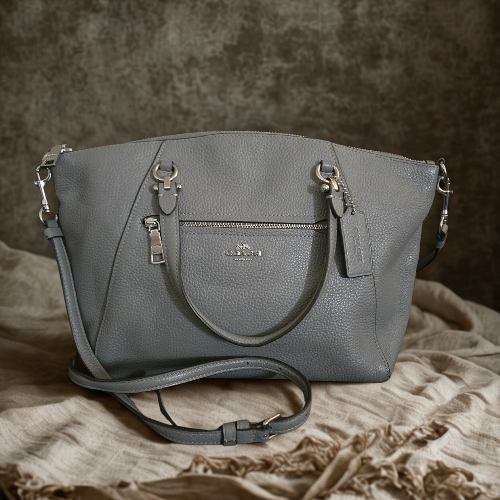 Coach Gray Leather Women's Bag
